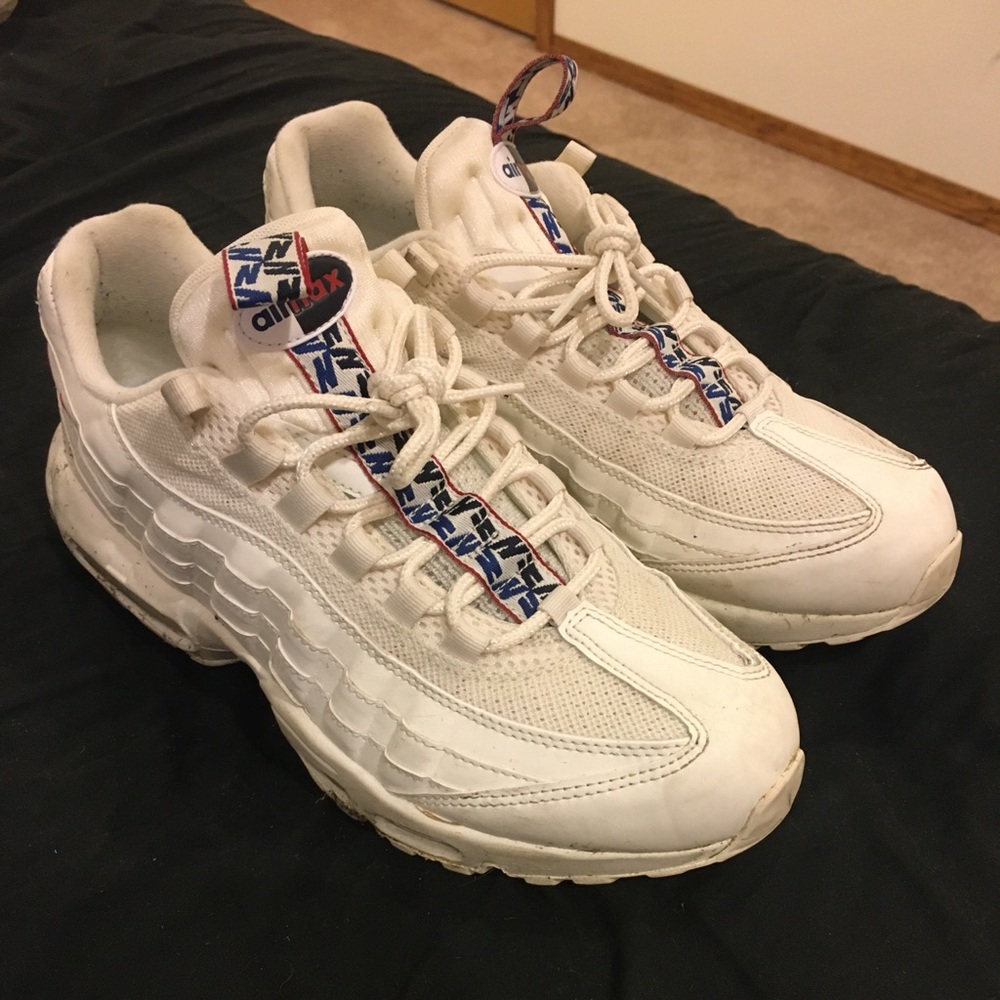 Air Max 95 pull sail